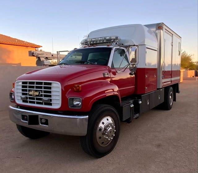 1999 Chevrolet C7H042 SCBA Air Support Truck C7500 Conventional Cab
